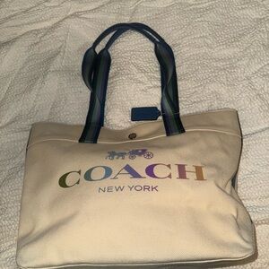 COACH Tote Bag Canvas
Rainbow Logo 2A-Rare!!!